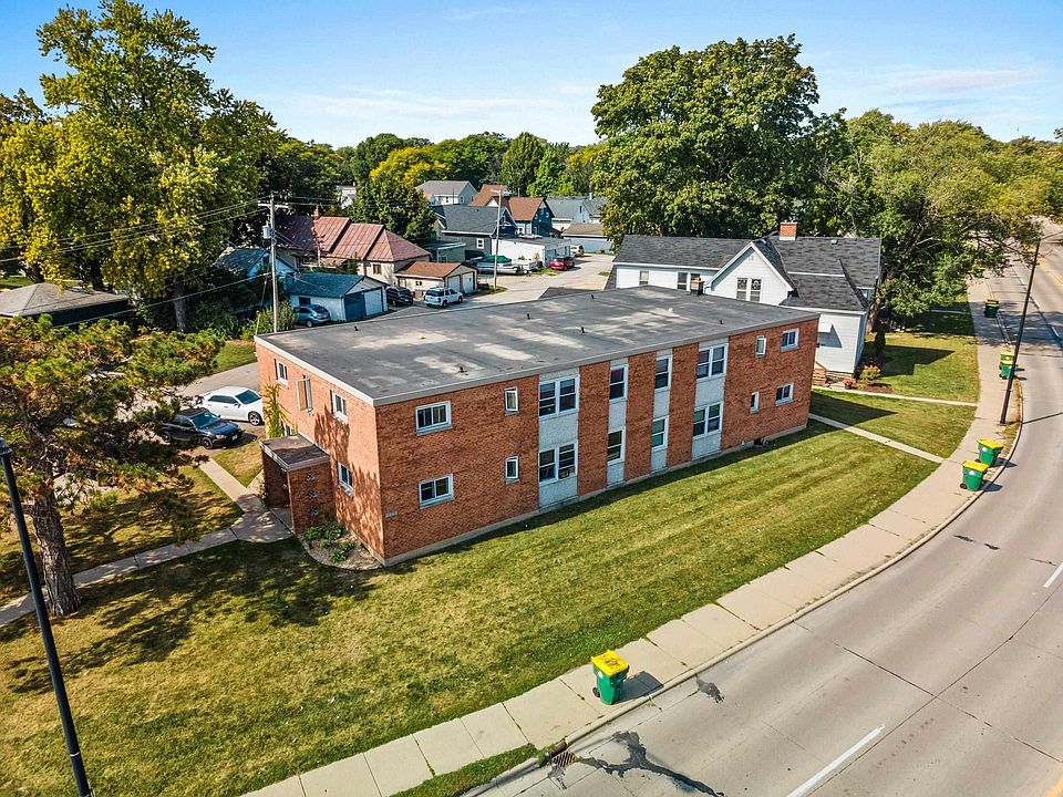 1st image of 805 Shawano Ave