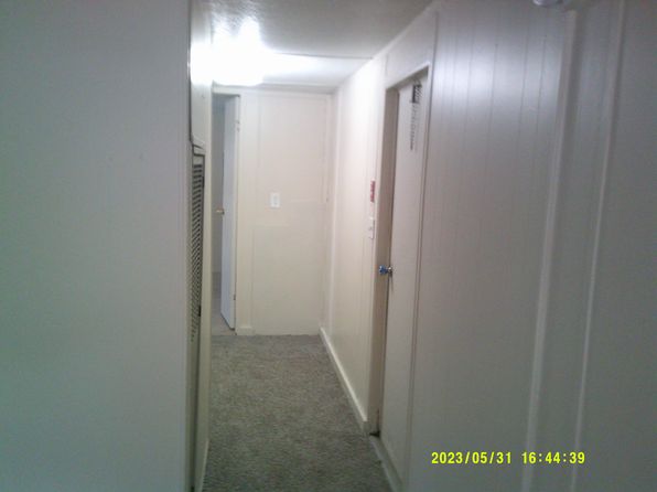 16 Sunrise Village Rd