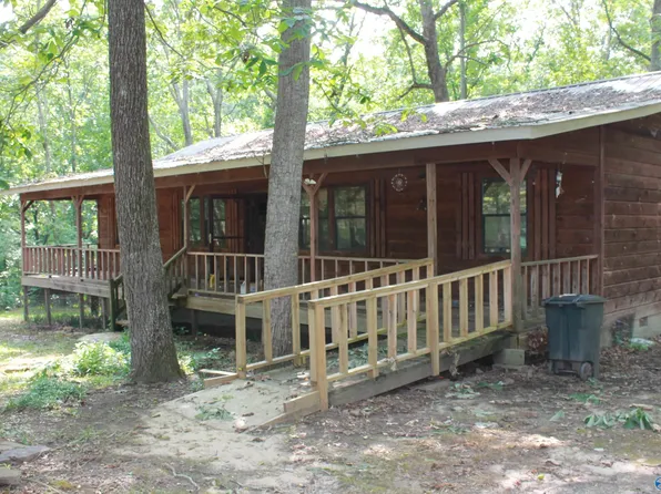 654 County Road 1219, Falkville, AL 35622