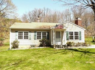 34 Raafenberg Rd, Sleepy Hollow, NY 10591