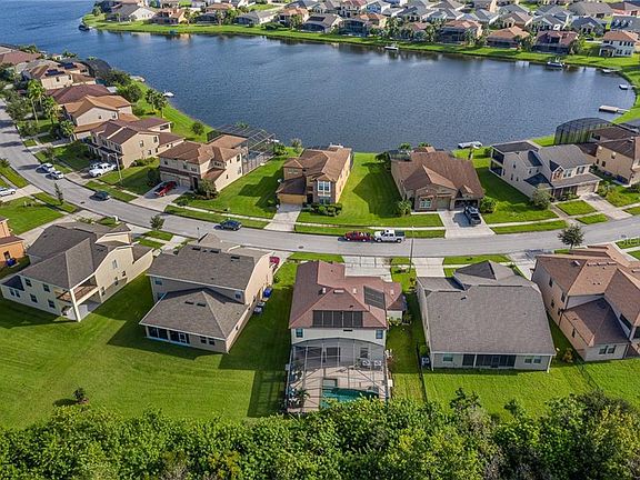 4th image of 3014 Boating Blvd