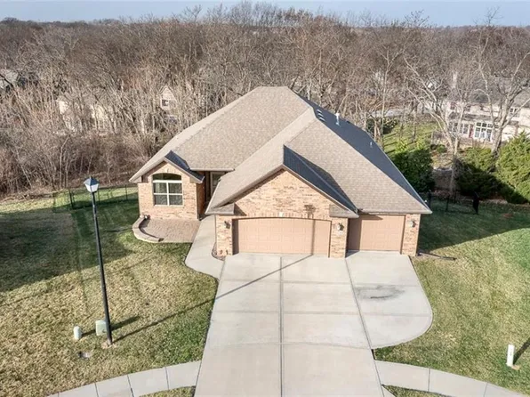 3130 N 109th Pl, Kansas City, KS 66109