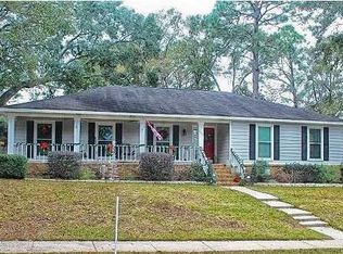 2104 Pine Needle Dr W, Mobile, AL 36609