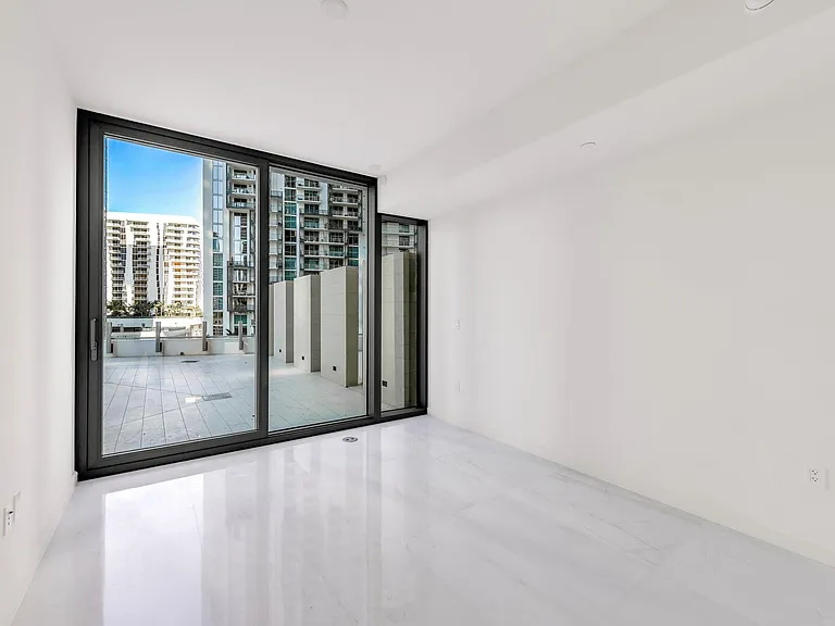 300 Biscayne Boulevard Way #1508 — Photo 8