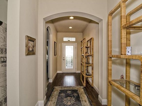 4th image of 5059 Neptune Cir
