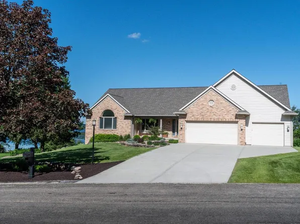 N6380 CEDAR Lane, Lake Mills, WI 53551