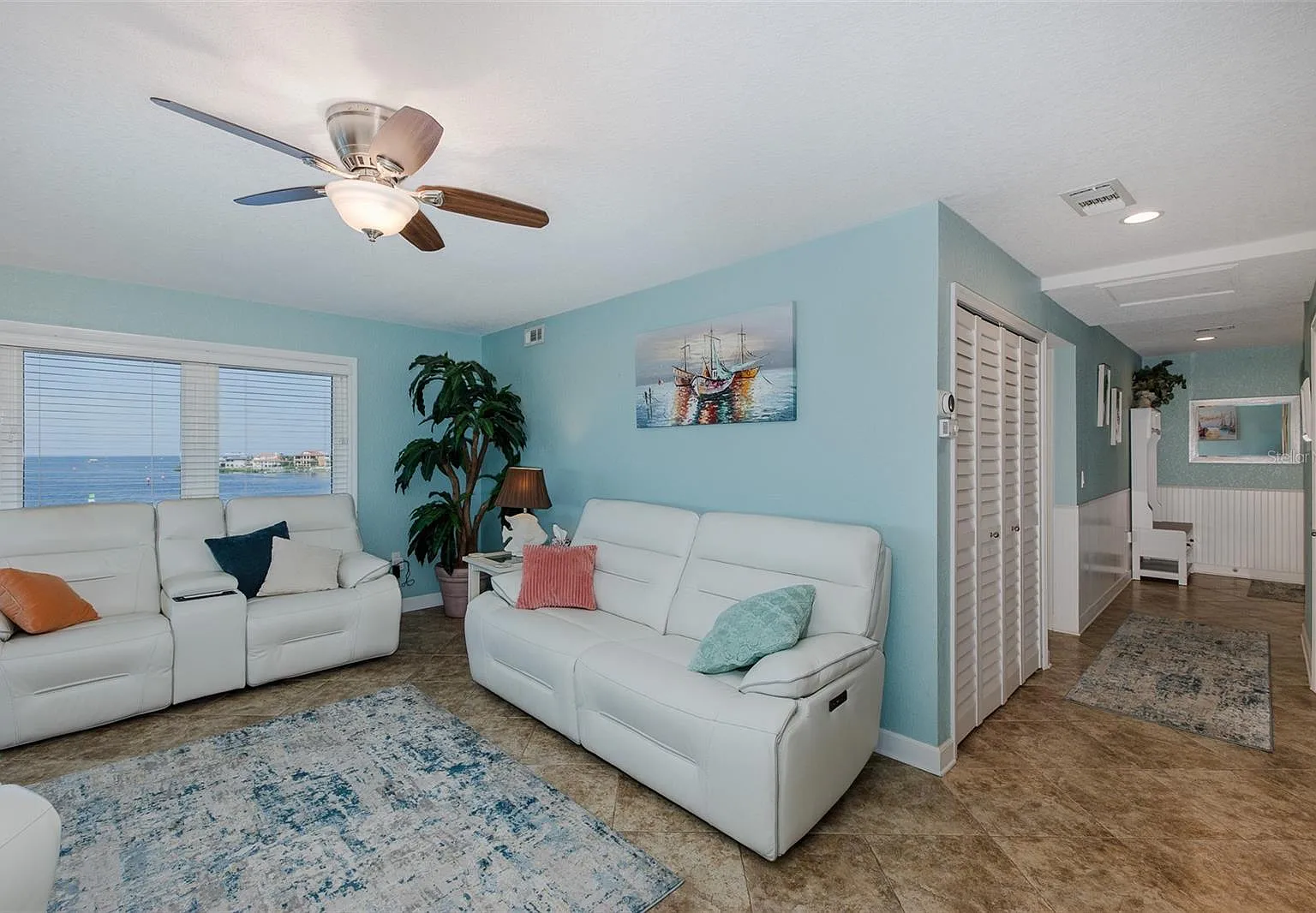 2 bed, 1578 sqft, $2,800 — Photo 2