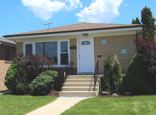 8229 S Richmond St, Chicago, IL