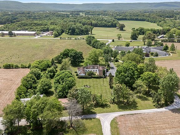 74th image of 162 Grizzell Ln