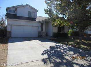 221 Corral Dr, Dayton, NV 89403