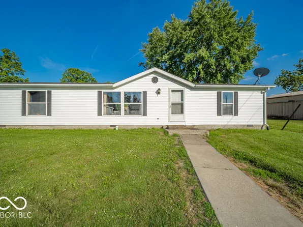 14109 W Main St, Daleville, IN 47334