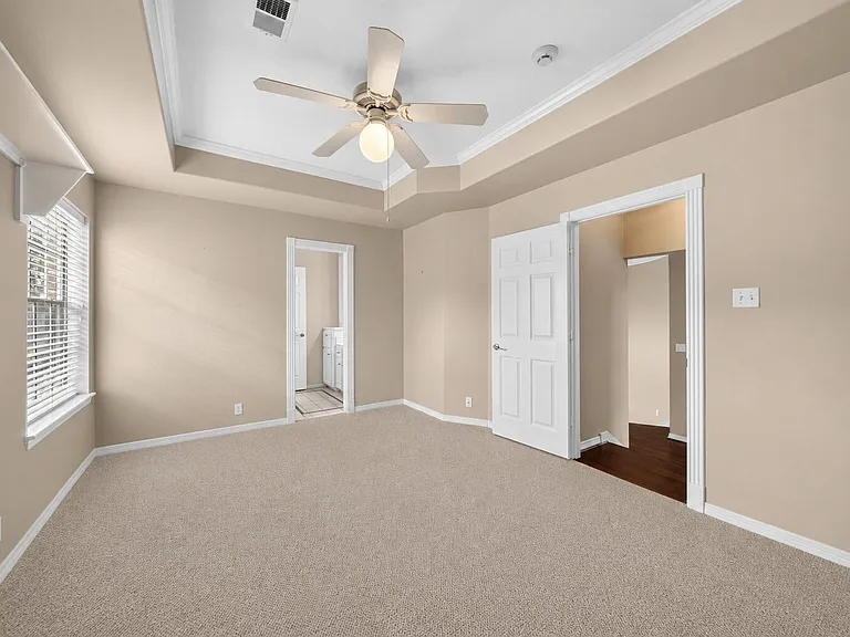 16410 Emilia Ct — Photo 23