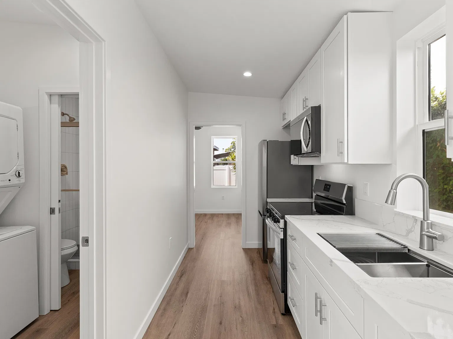1 bed, 475 sqft, $1,950 — Photo 3