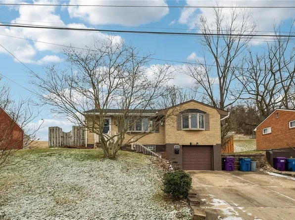 300 Sherrie Dr, Pittsburgh, PA 15239