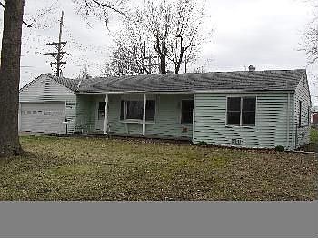 1st image of 124 S Kendall Dr