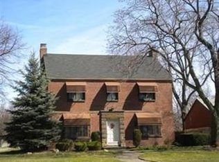 3995 Wooster Rd, Fairview Park, OH 44126