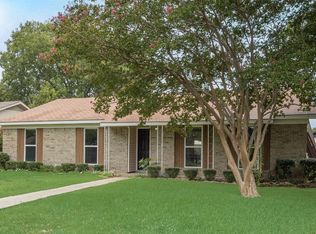 1302 Frio Ln, Garland, TX 75040