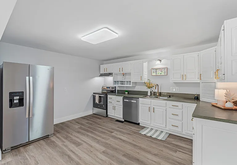 6821 Westland Dr — Photo 11