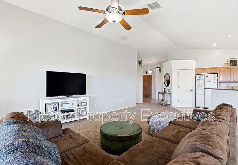11655 W Stone Hearth St — Photo 6