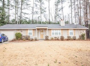 21 Barberry Dr, Newnan, GA 30265