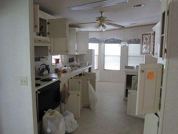 5th image of 730 Don Tab Way