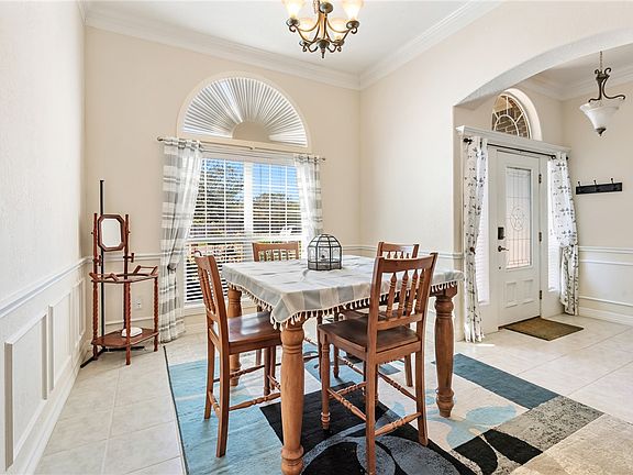 4th image of 2604 Colony Vista Dr