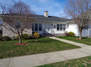 65 Isabella Ave, Providence, RI 02908