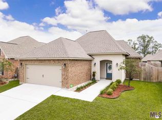 6445 Blue Rose Dr, Baton Rouge, LA 70817