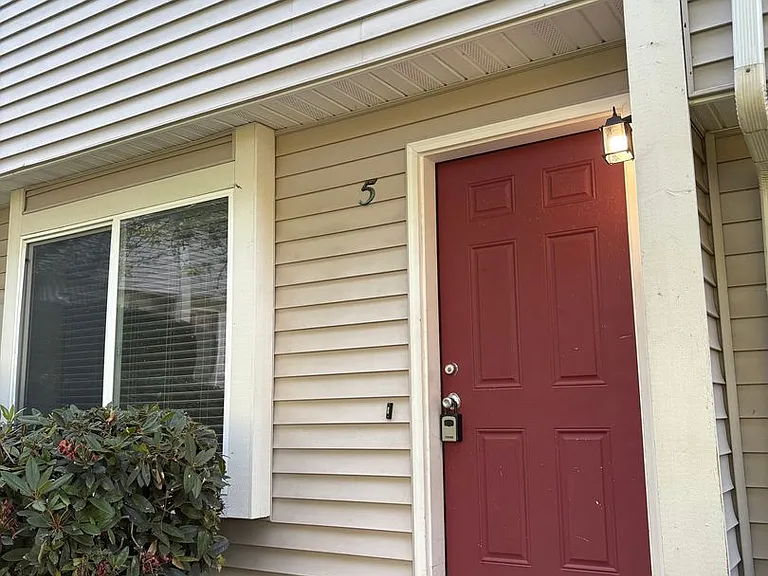 CCH5114--Apple Knoll Townhomes — Photo 3