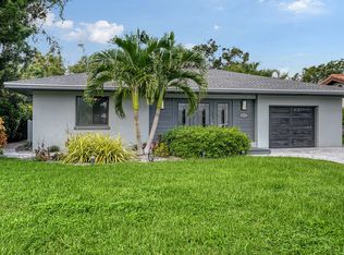 4925 Bay Shore Rd, Sarasota, FL 34234