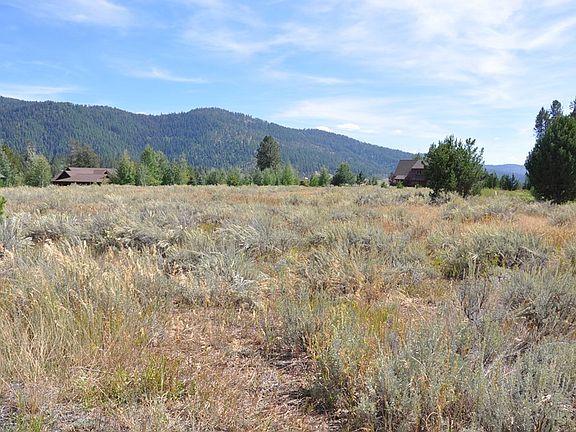 3rd image of 243 Cold Creek Ct