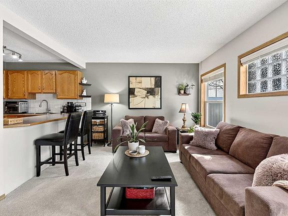 4th image of 245 N Millview Grn SW