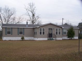 3546 Fairway Rd, Pelham, GA 31779