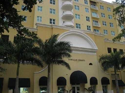 Prestigious Coral Gables