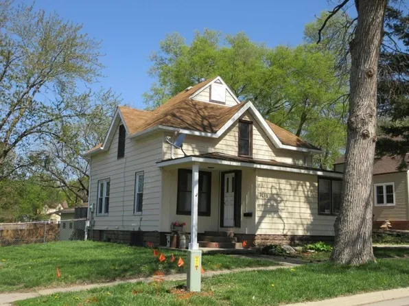 1015 N 7th St, Estherville, IA 51334