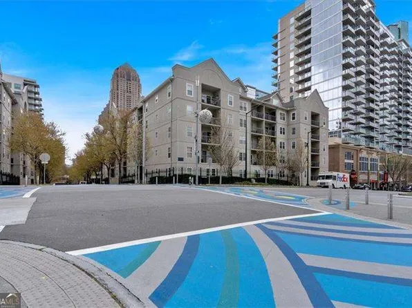 1075 Peachtree Walk NE Unit A206, Atlanta, GA 30309