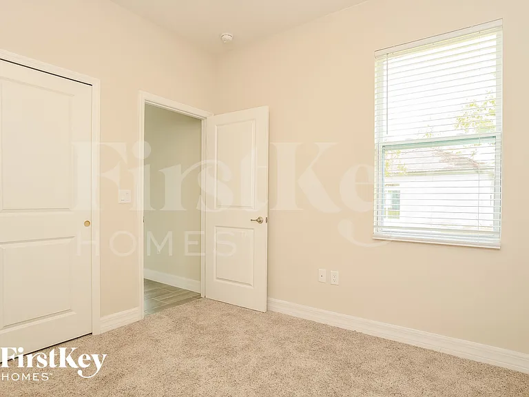 601 Dunlin Ln — Photo 12