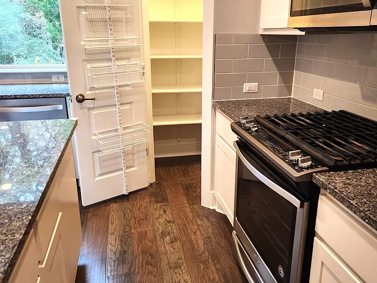9715 McKnight Loop — Photo 12
