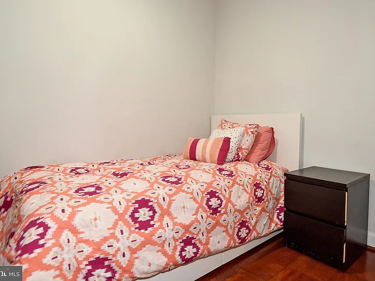 5153 Westbard Ave #15 — Photo 38