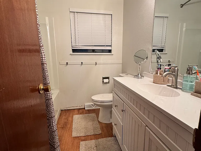 2840 W 21st St #10 — Photo 7