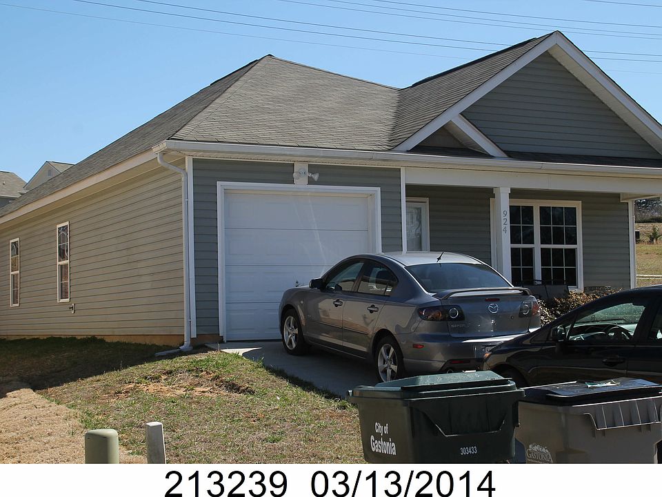 1st image of 924 Cassidy Dr