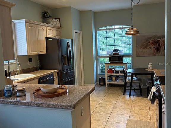 5th image of 8872 FOUNDERS CIRCLE