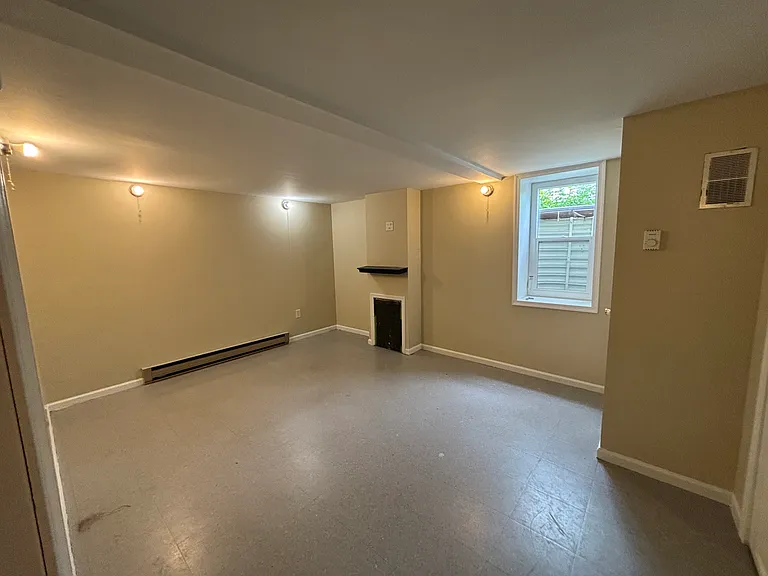 20 Lincoln Pl — Photo 9
