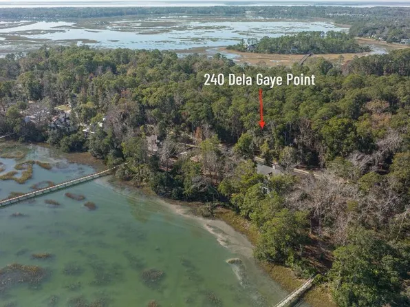 240 De La Gaye Point, Beaufort, SC 29902