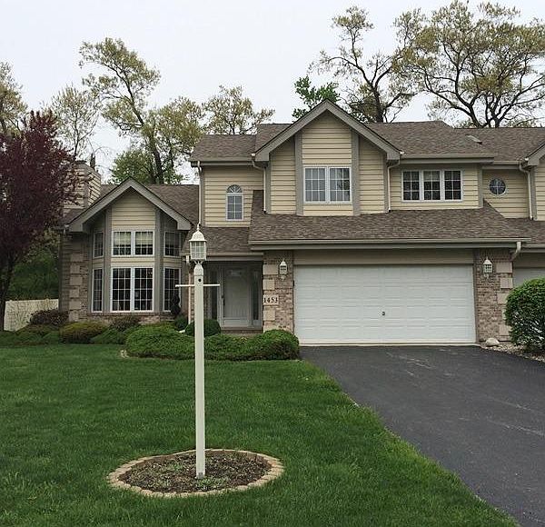 1st image of 1453 Carriage Oaks Ct