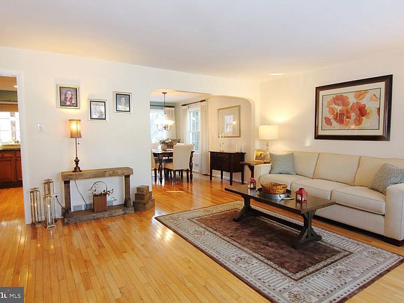 4th image of 2100 Haverford Rd