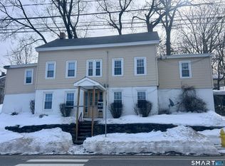 203 School Street, Putnam, CT 06260