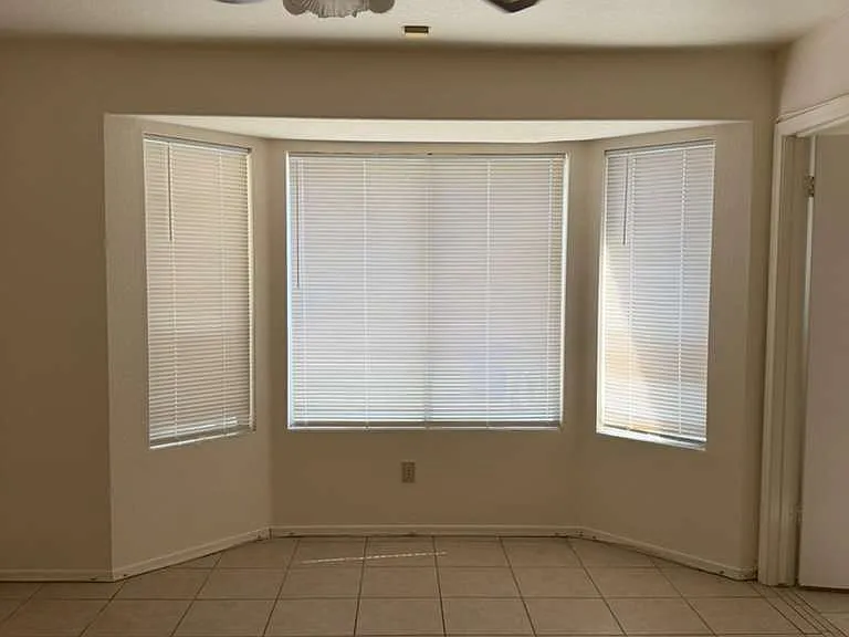 1181 W Chicago St — Photo 3