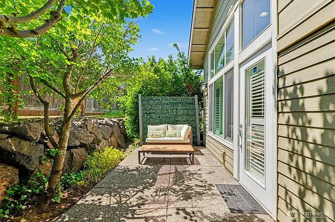 12223 NE 109th Way — Photo 25