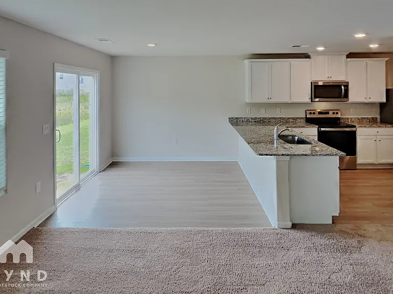 7124 Galway City St — Photo 3